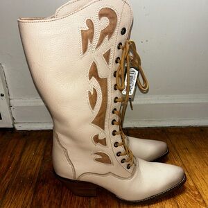 Dingo Cream and Brown Lace Up Boots